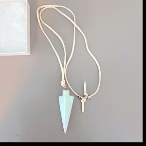 New Condition. Beige, Ivory suede and mint green stone arrow long necklace.
